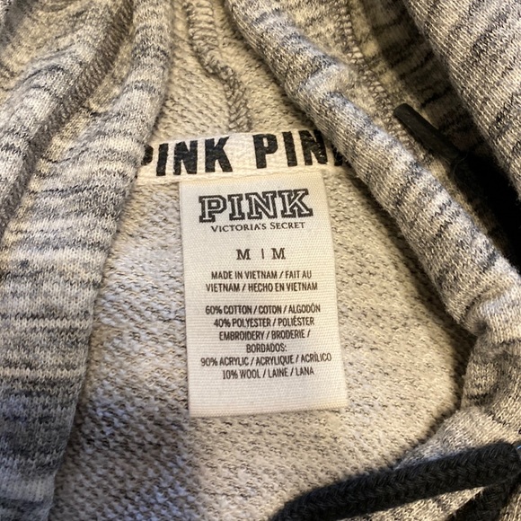 Vs PINK hoodie - Picture 3 of 4